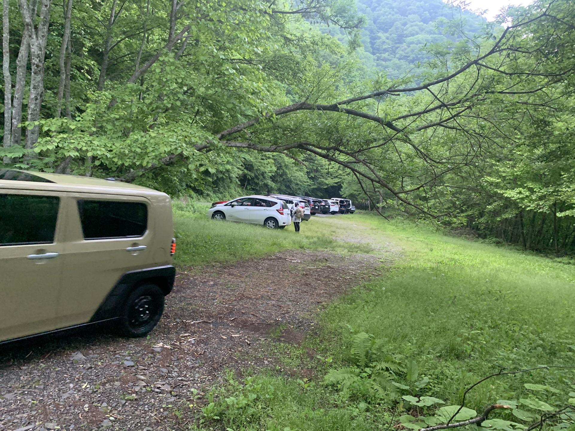 一ノ沢登山口の第2駐車場